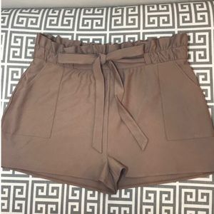 ❤️ NWT Express Paperbag Shorts